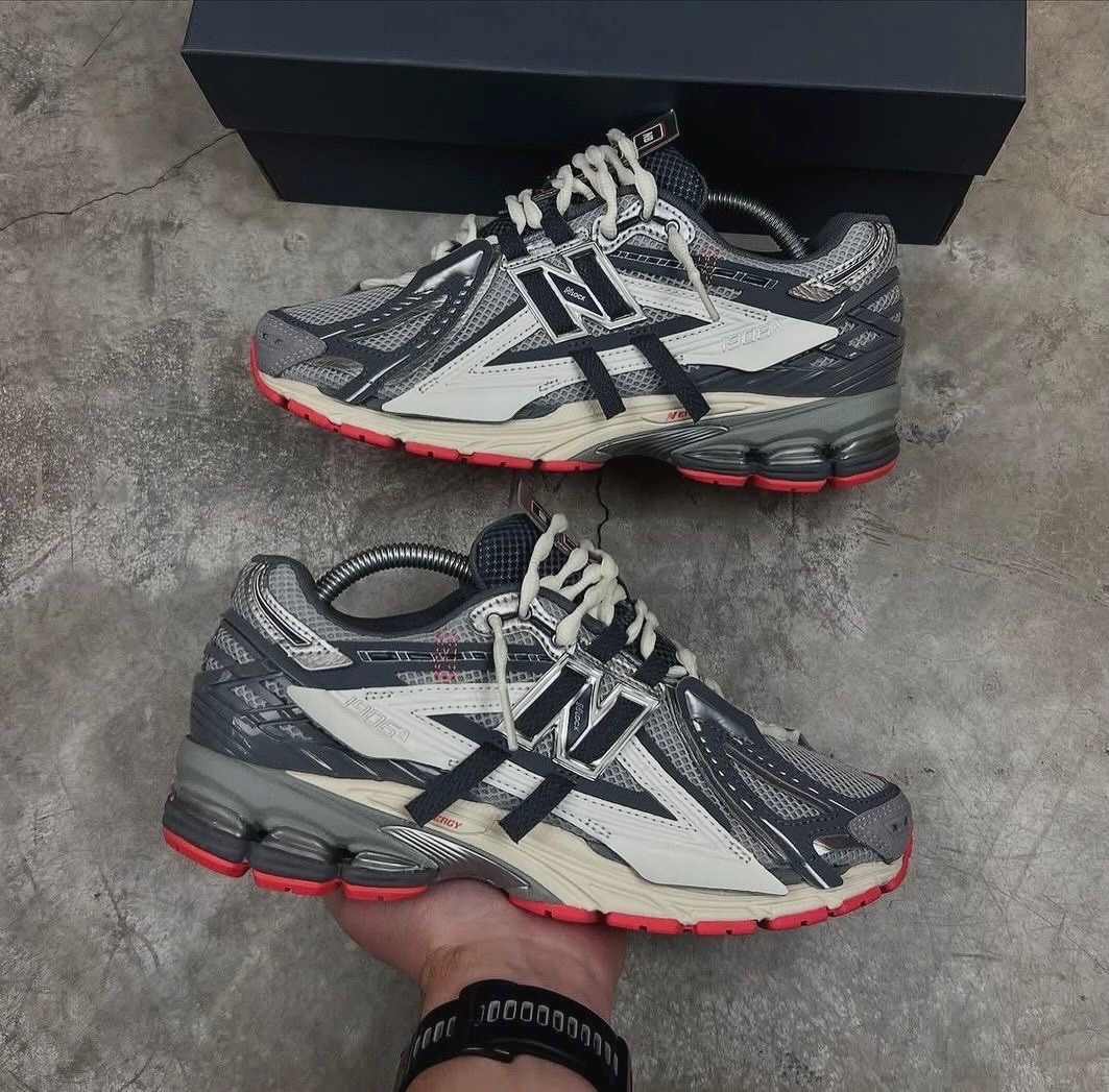New Balance 1906 A серые с красным New Balance 1906 A серые с красным