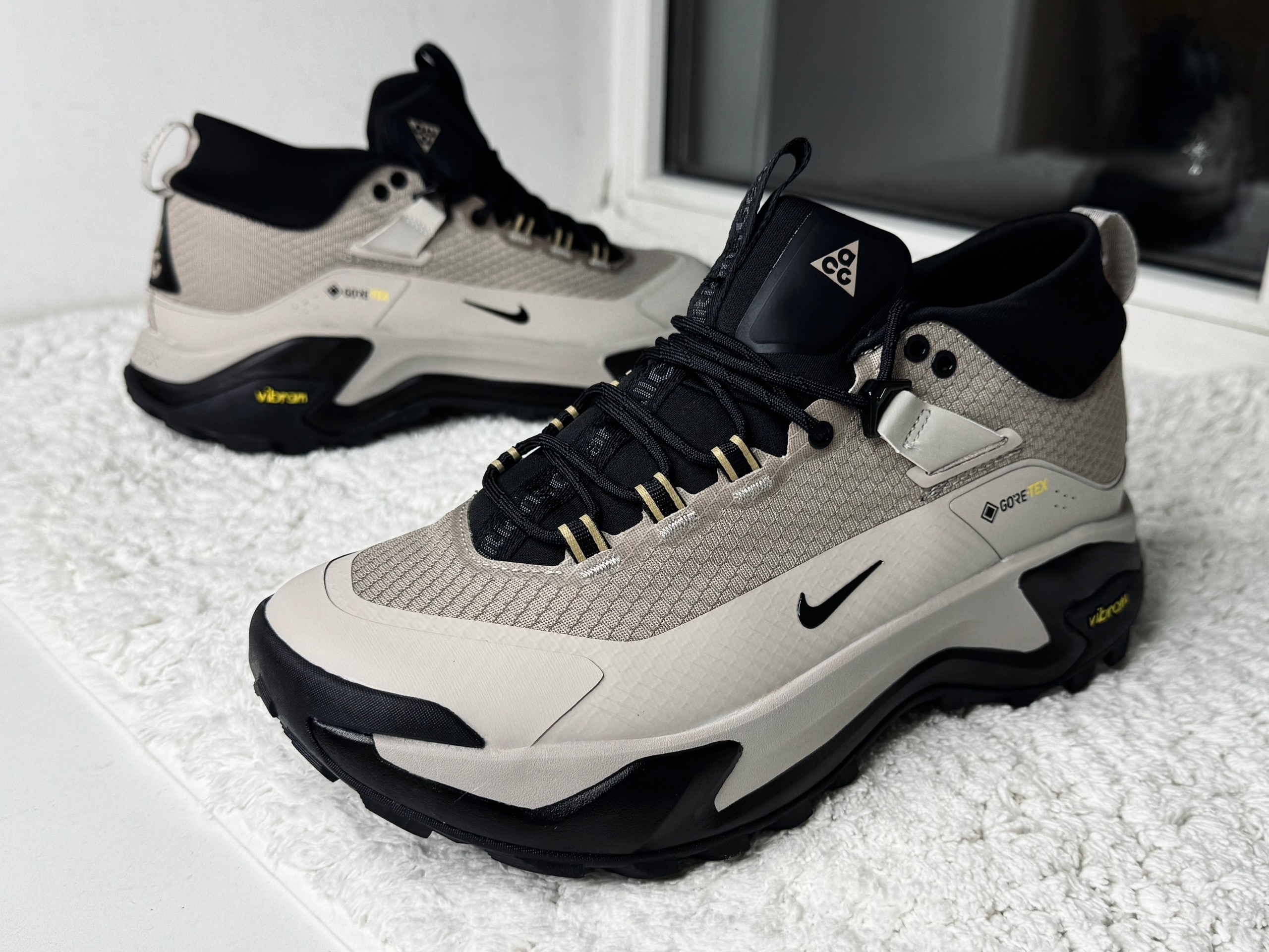 Кроссовки Nike ACG ZoomX Gore-Tex Black Beige
