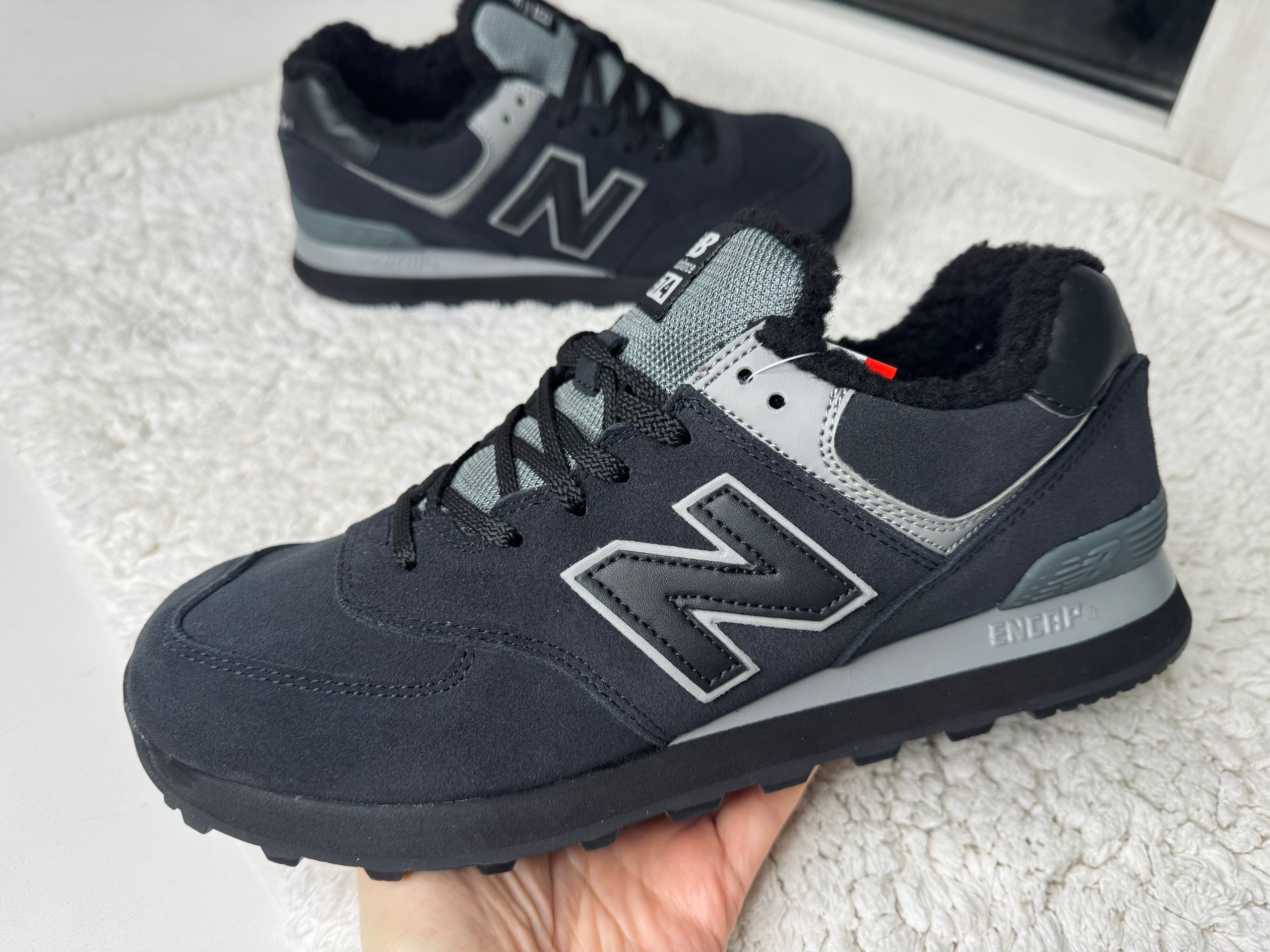 New Balance 574 темно-серые c мехом