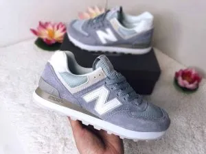 New Balance 574 сирень