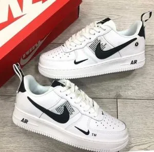 Nike Air Force 1 '07 LV8 Utility черные лимитированные