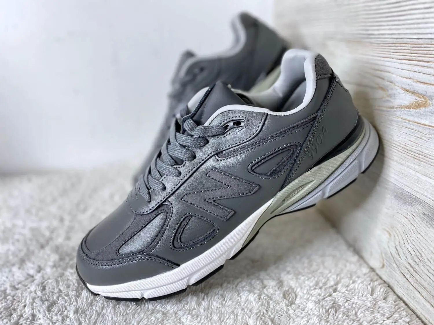 Кроссовки New Balance (Нью Баланс) 990 серые кожаные Кроссовки New Balance (Нью Баланс) 990 серые кожаные
