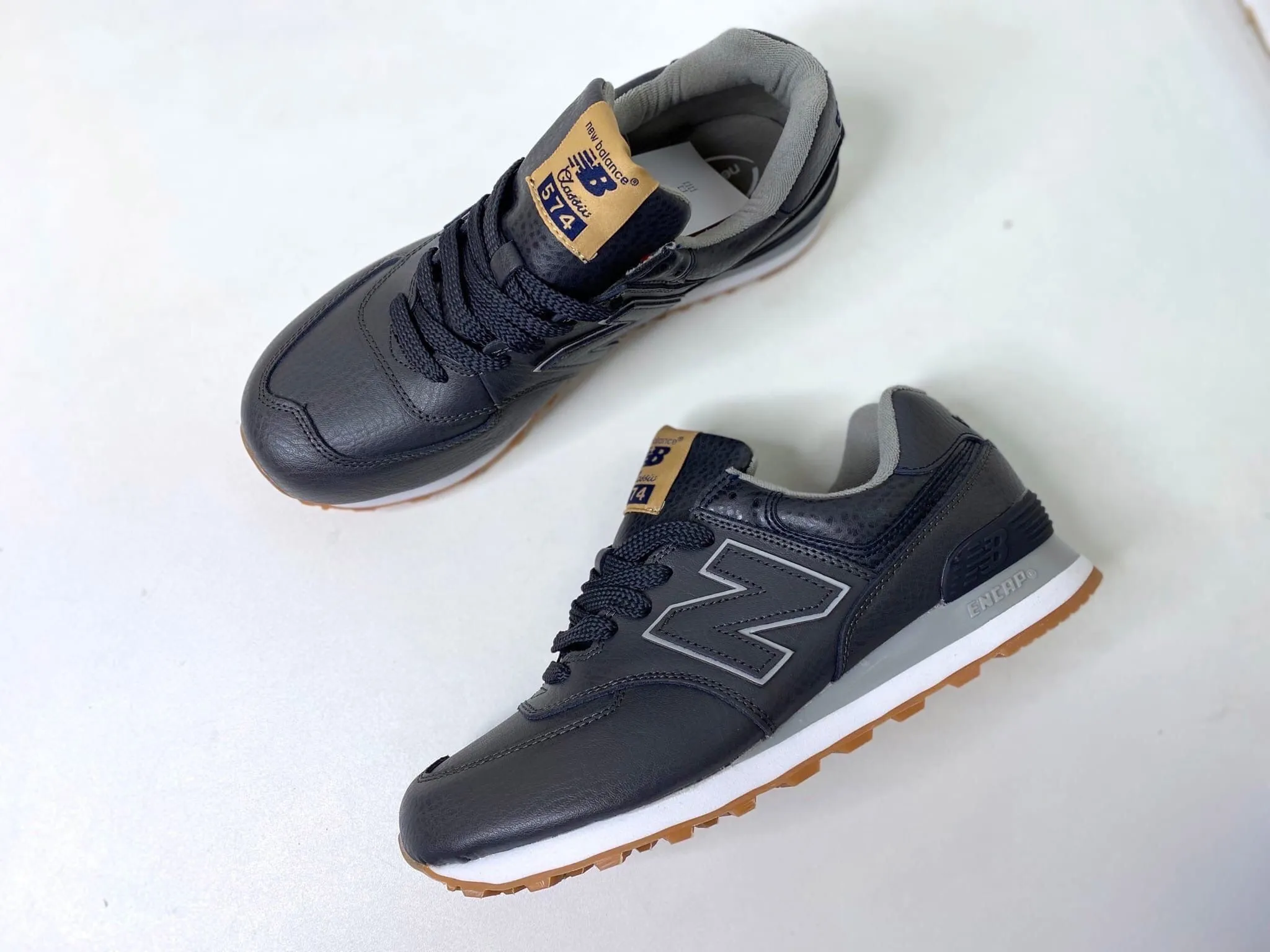 New Balance 574 Космос кожаные New Balance 574 Космос кожаные