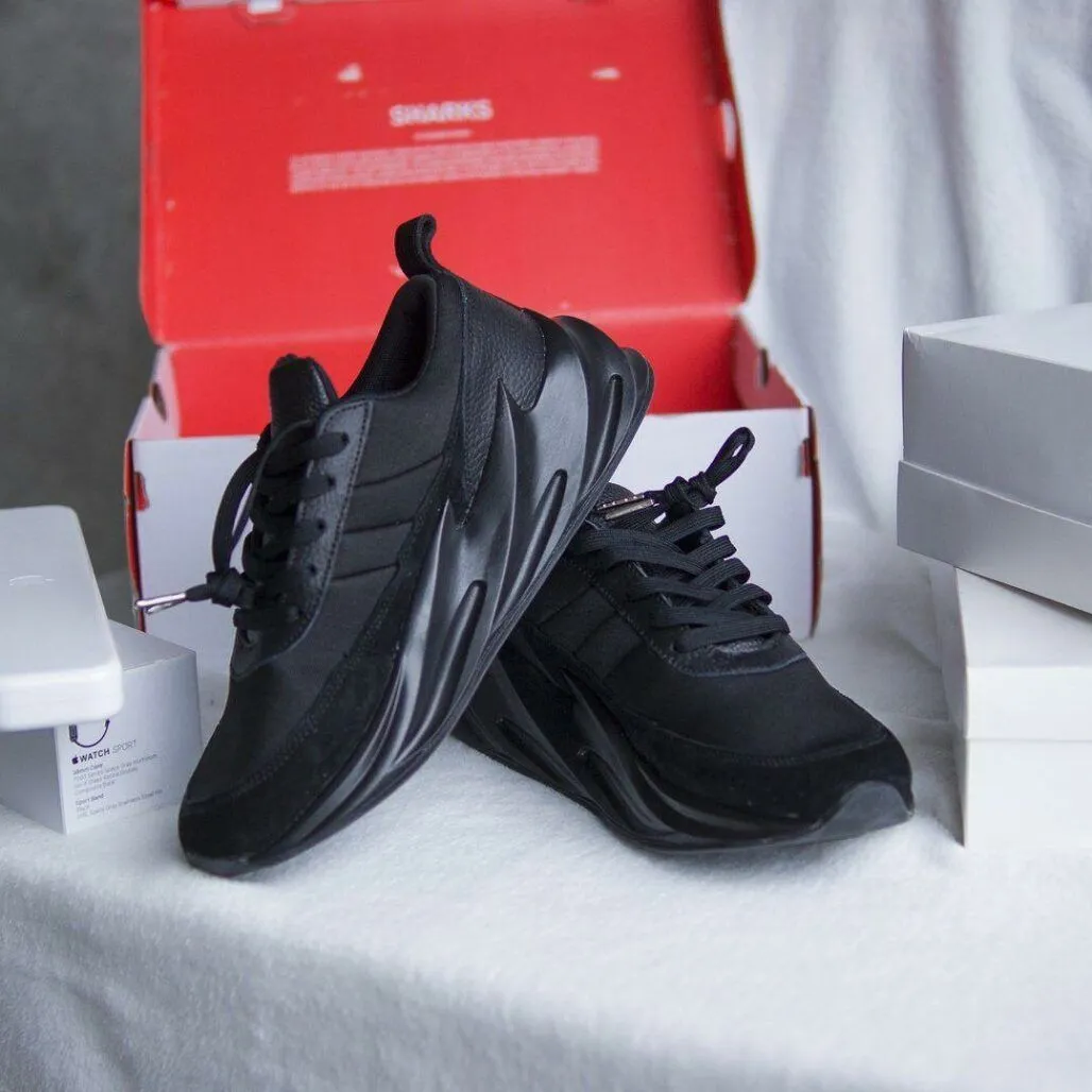 Мужские Adidas Sharks черные Мужские Adidas Sharks черные