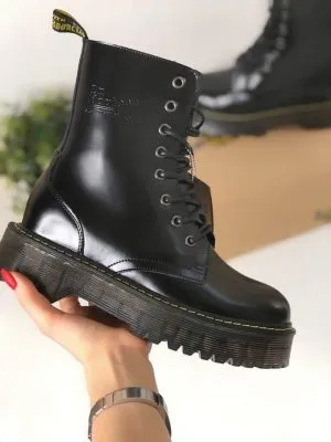 Doctor Martens кожаные черные с мехом и без