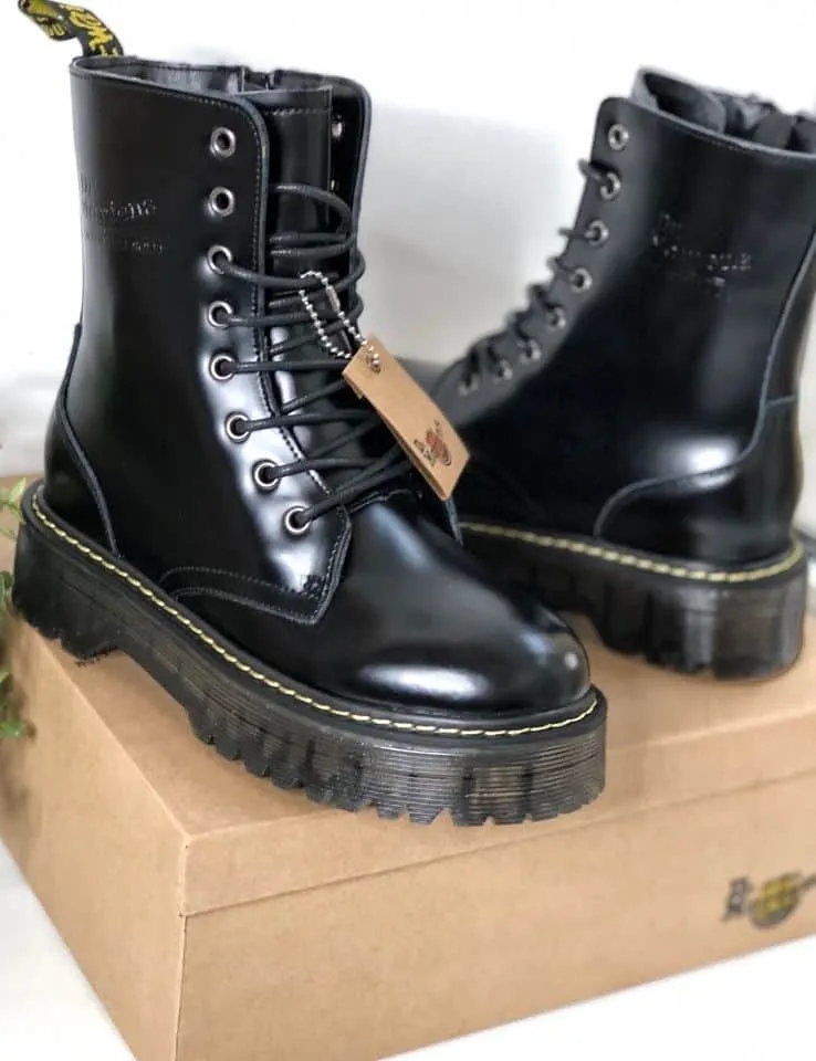 Doctor Martens кожаные черные с мехом и без