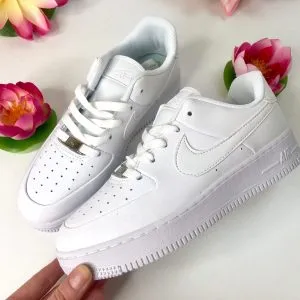 Кроссовки Nike Air Force Sage белые