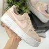 Розовые кроссовки Nike Air Force 1 Sage