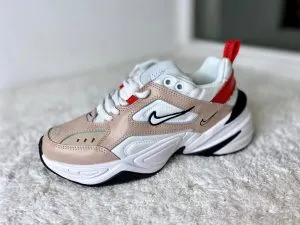 Nike M2K Tekno бежевые с красным