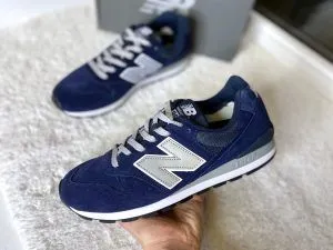 Кроссовки New Balance (Нью Баланс) 996 синие Блюз
