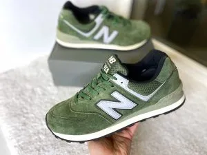 New Balance 574 Green