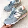 New Balance 574 голубые c розовым