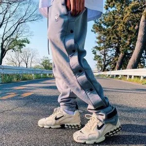 Женские Nike Spiridon Stussy бежевые