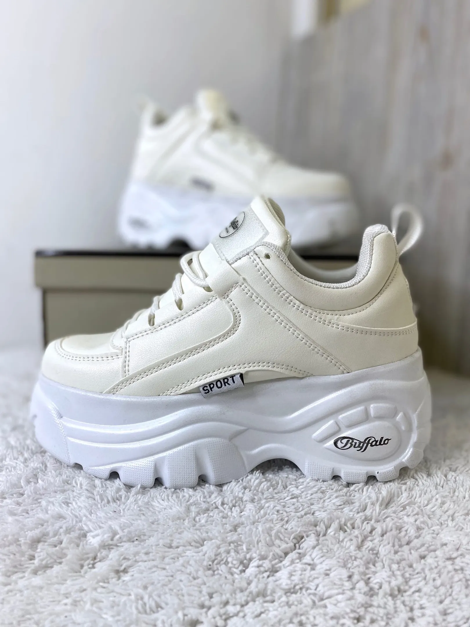 Женские Buffalo белые Женские Buffalo белые