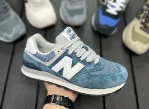 New Balance 574 Light Blue