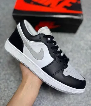 Nike Air Jordan Retro Low Black/white