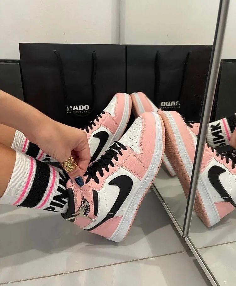 Nike Air Jordan 1 Mid GS PINK QUARTZ