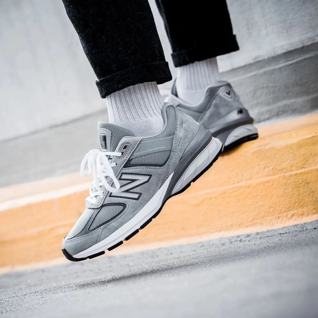 New Balance 990 V5 серые