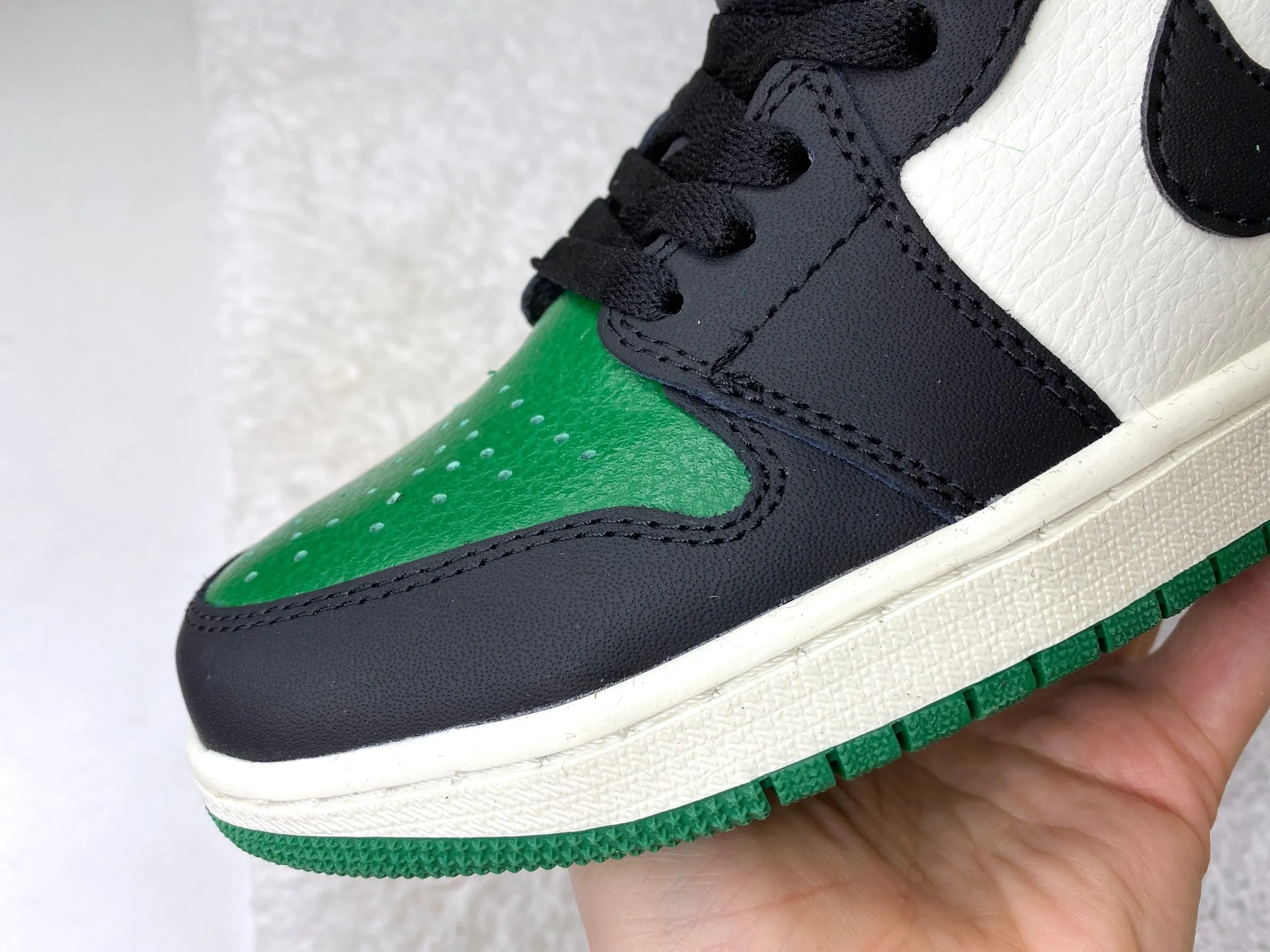 Nike Air Jordan lux бело зеленые