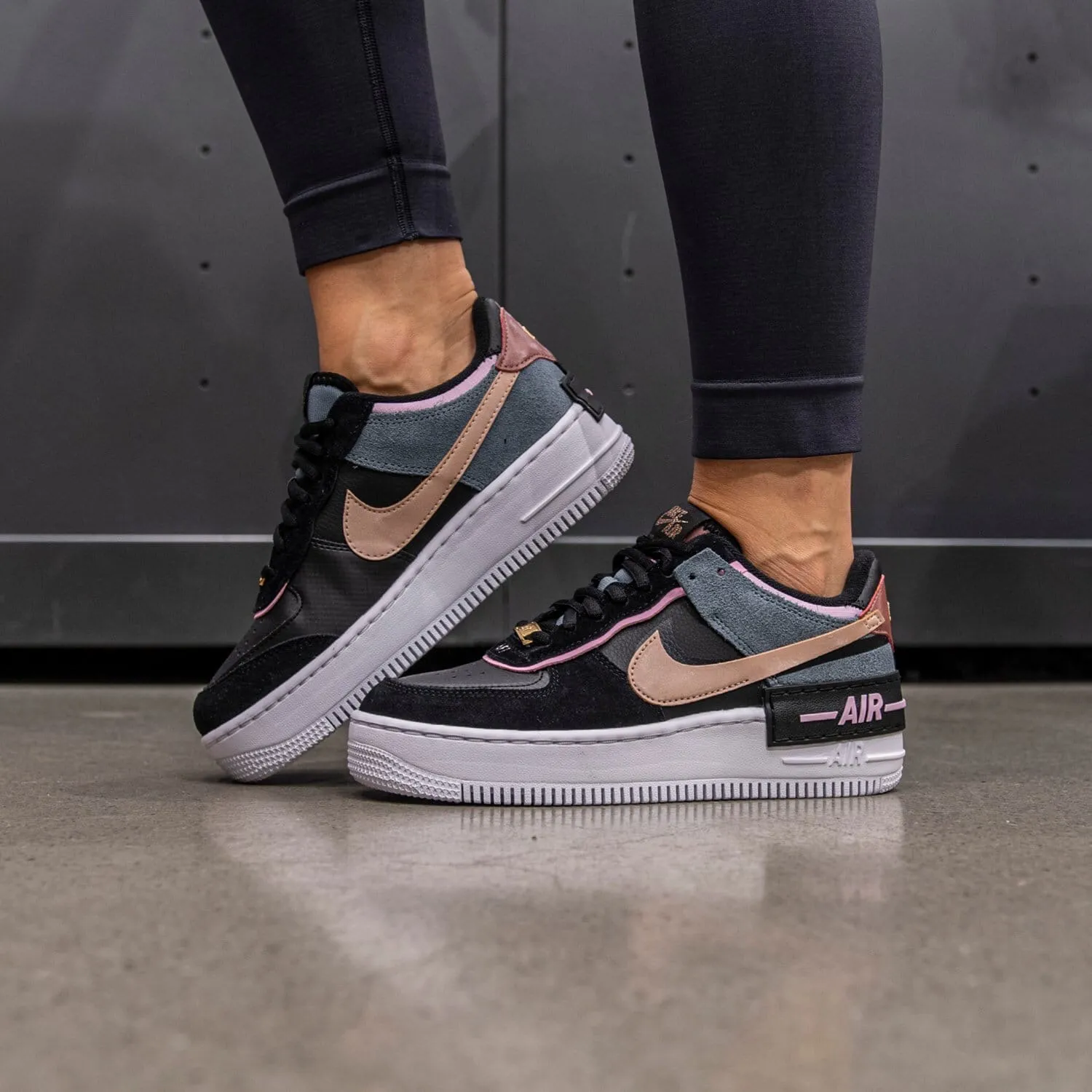 Nike Air Force 1 Shadow черные с голубым Nike Air Force 1 Shadow черные с голубым