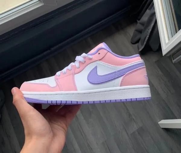 Nike Air Jordan 1 Low розовые с фиолетовым