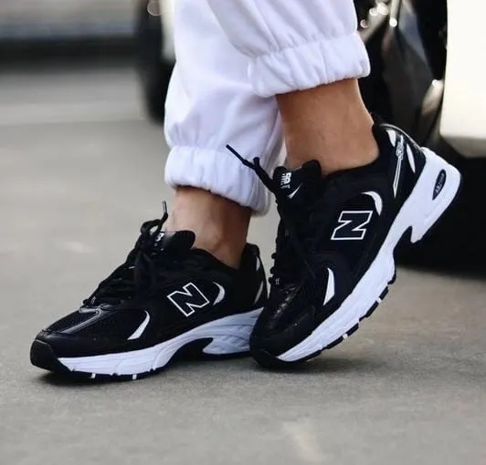 New Balance 530 черные с белым