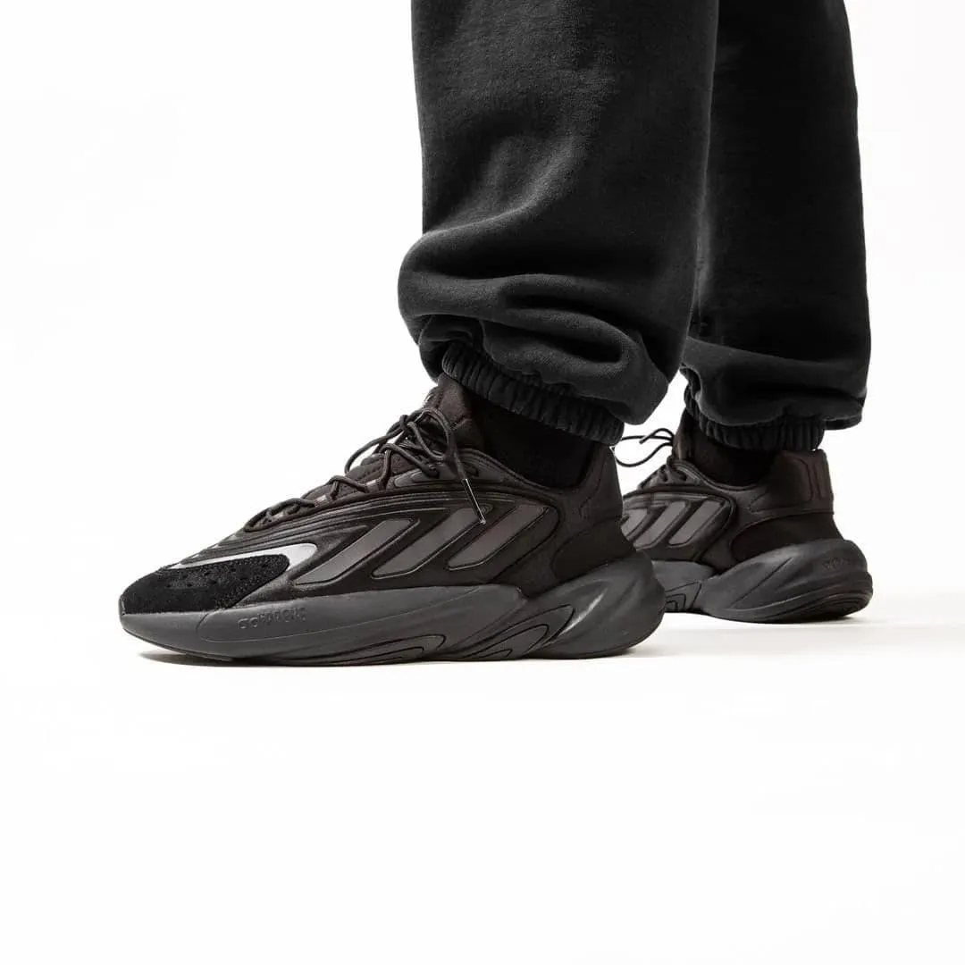Adidas Ozelia черные Adidas Ozelia черные