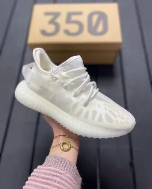 Adidas Yeezy Boost 350 V2 белые