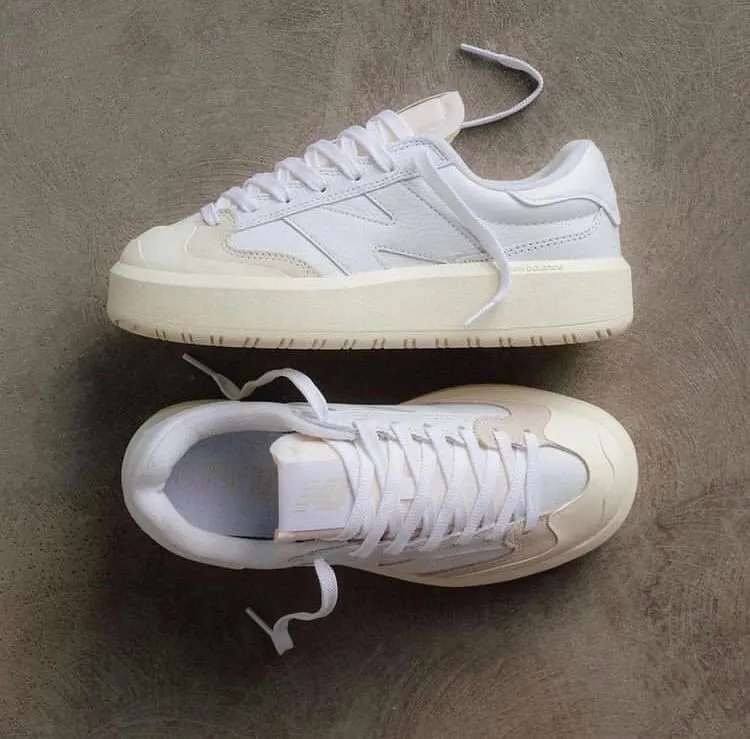 New Balance 302 белые