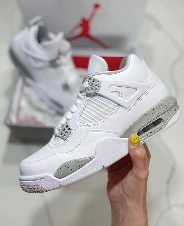 Nike Air Jordan 4 Retro White Oreo