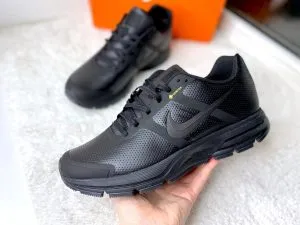 Кроссовки Nike Goretex черные кожаные