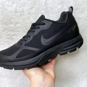 Кроссовки Nike Goretex черные утепленные