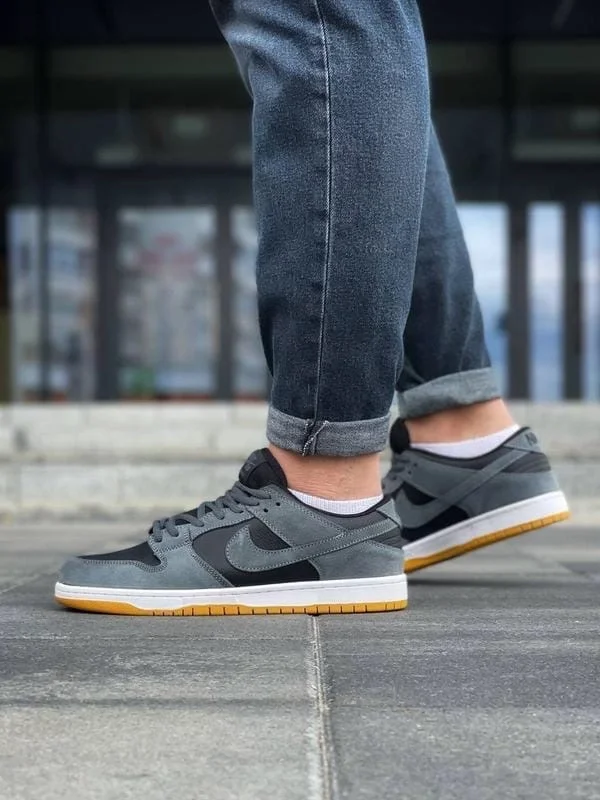 Nike SB Dunk Low черные с серым