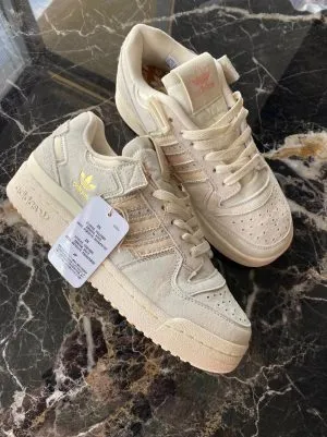 Adidas Forum 84 бежевые