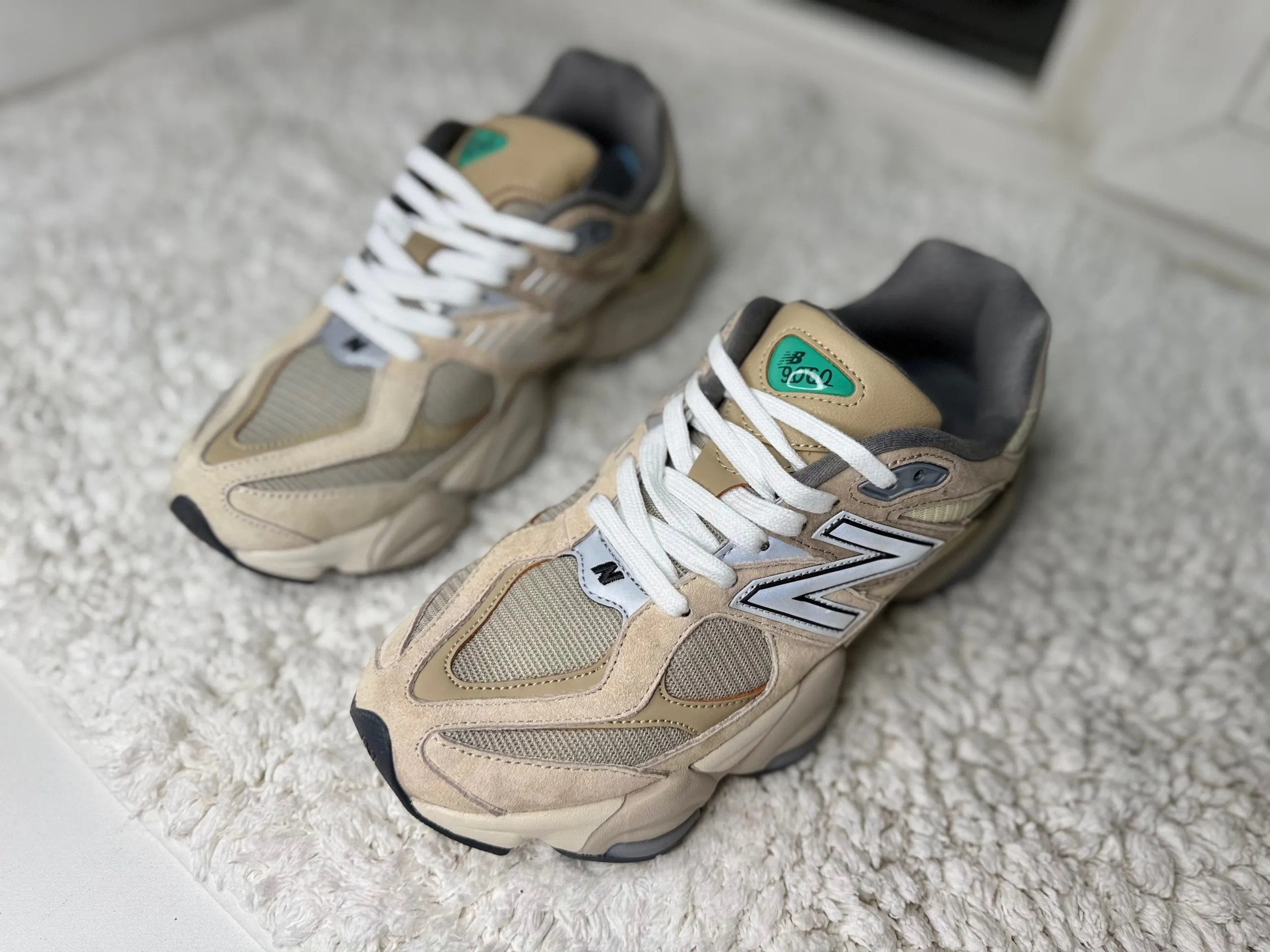 New Balance 9060 Sea Salt бежевые