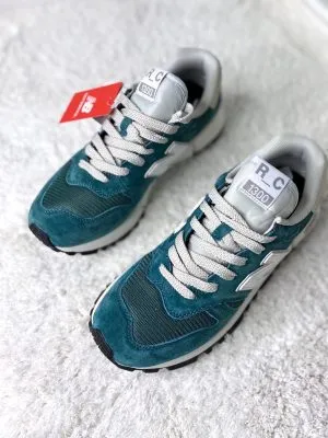 Кроссовки New Balance 1300 RC бирюзовые