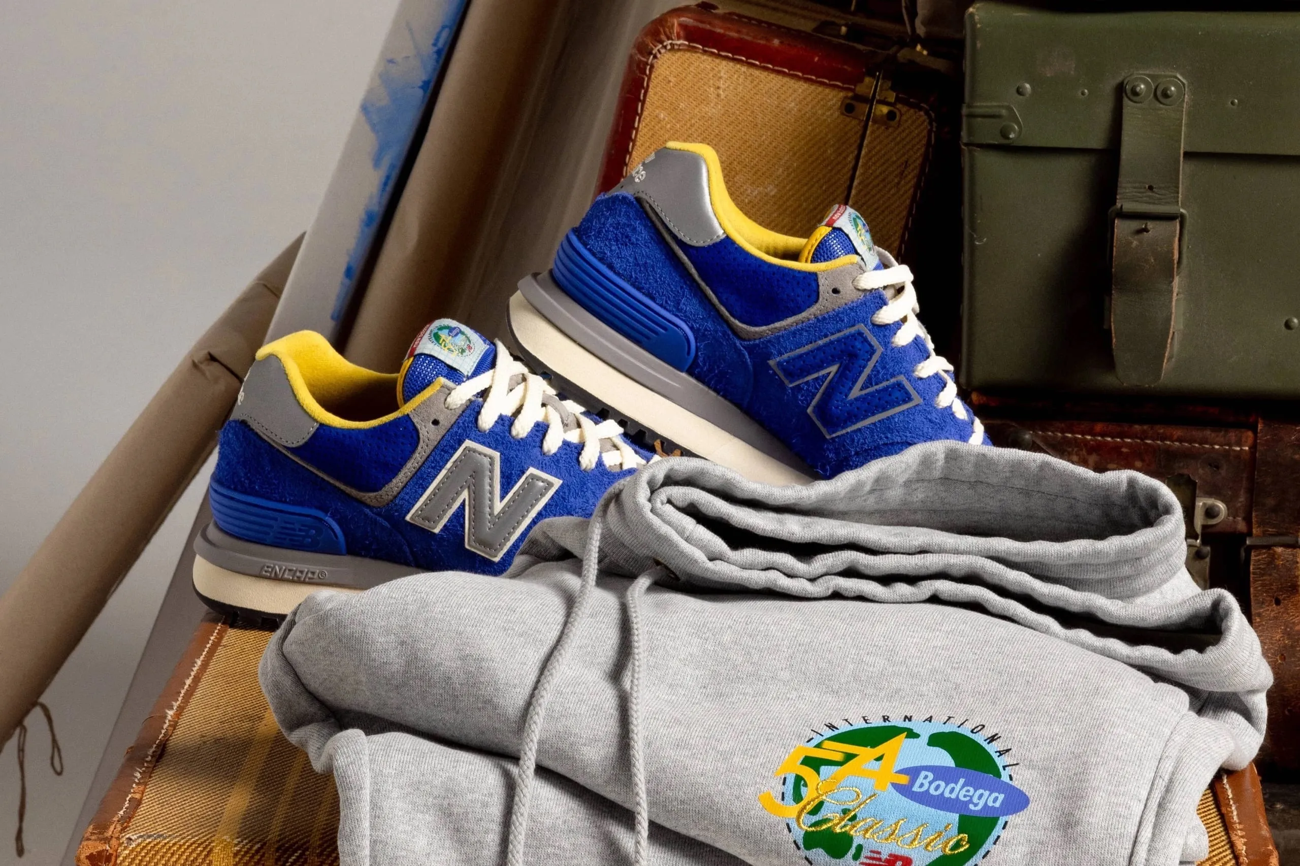 New Balance 574 Legacy ярко синие New Balance 574 Legacy ярко синие