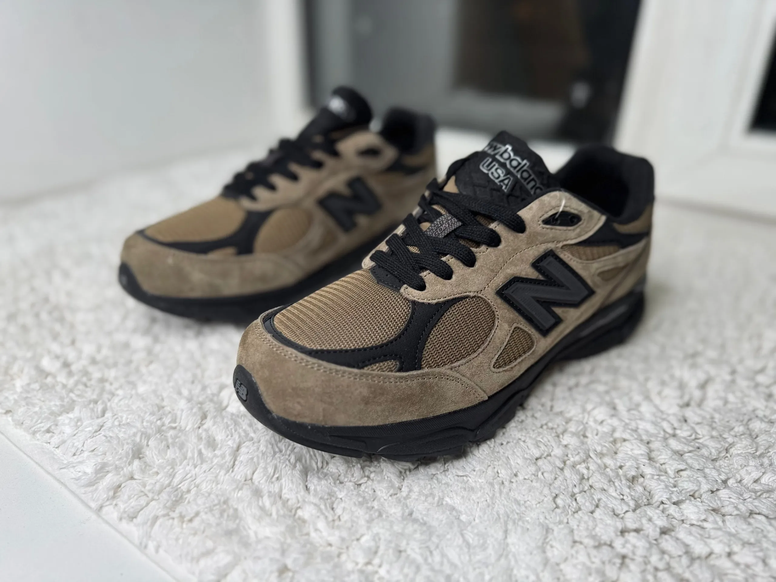 New Balance 990 коричневые с черным