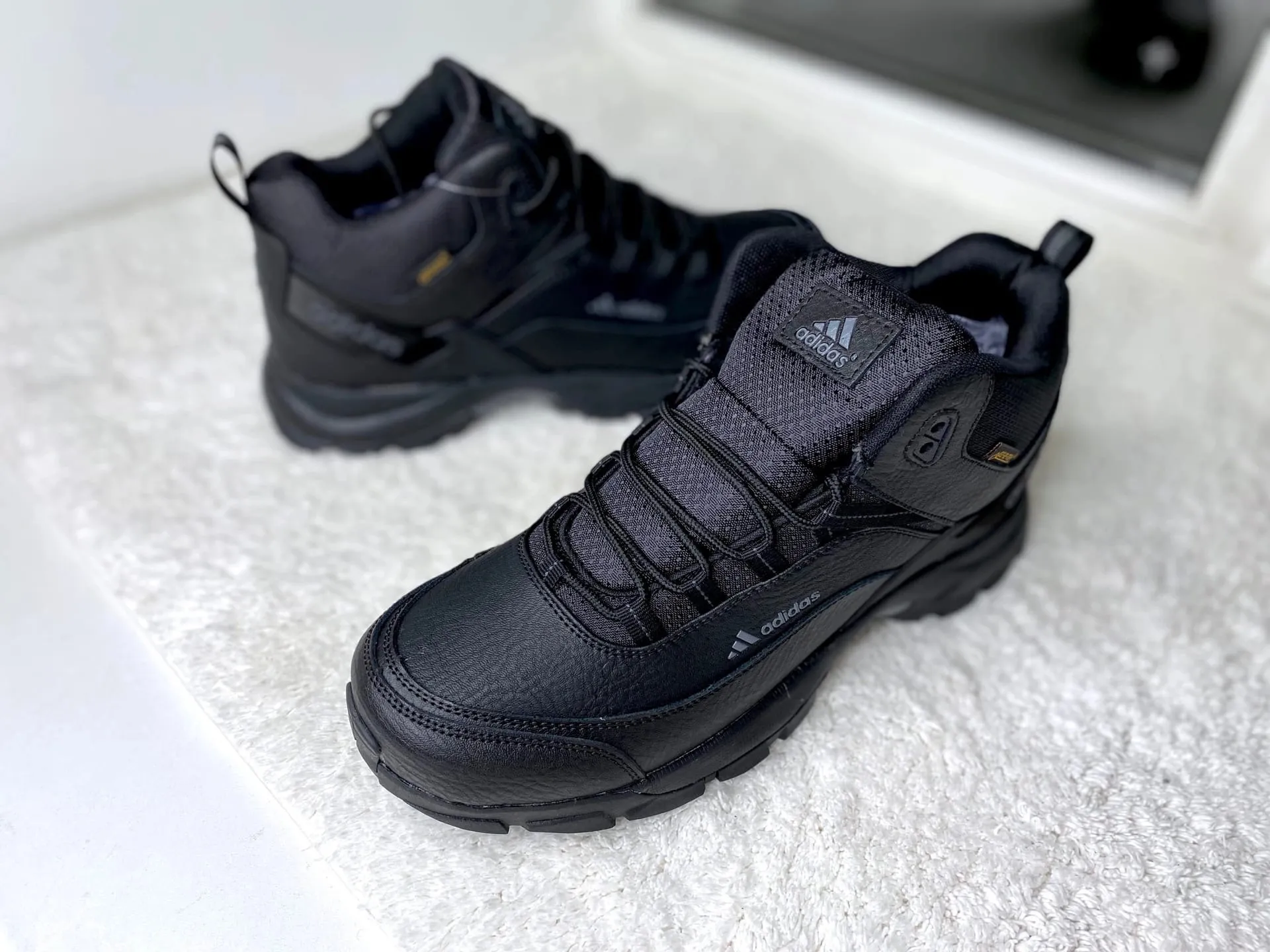 Adidas Leather Gore-Tex зимние с мехом Adidas Leather Gore-Tex зимние с мехом