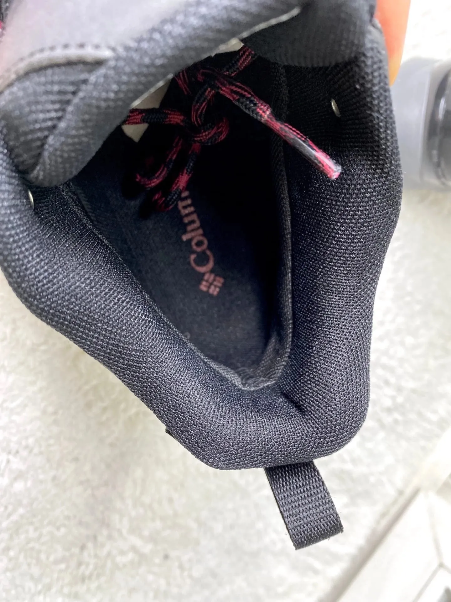 Columbia Facet 60 outdry черные с серым