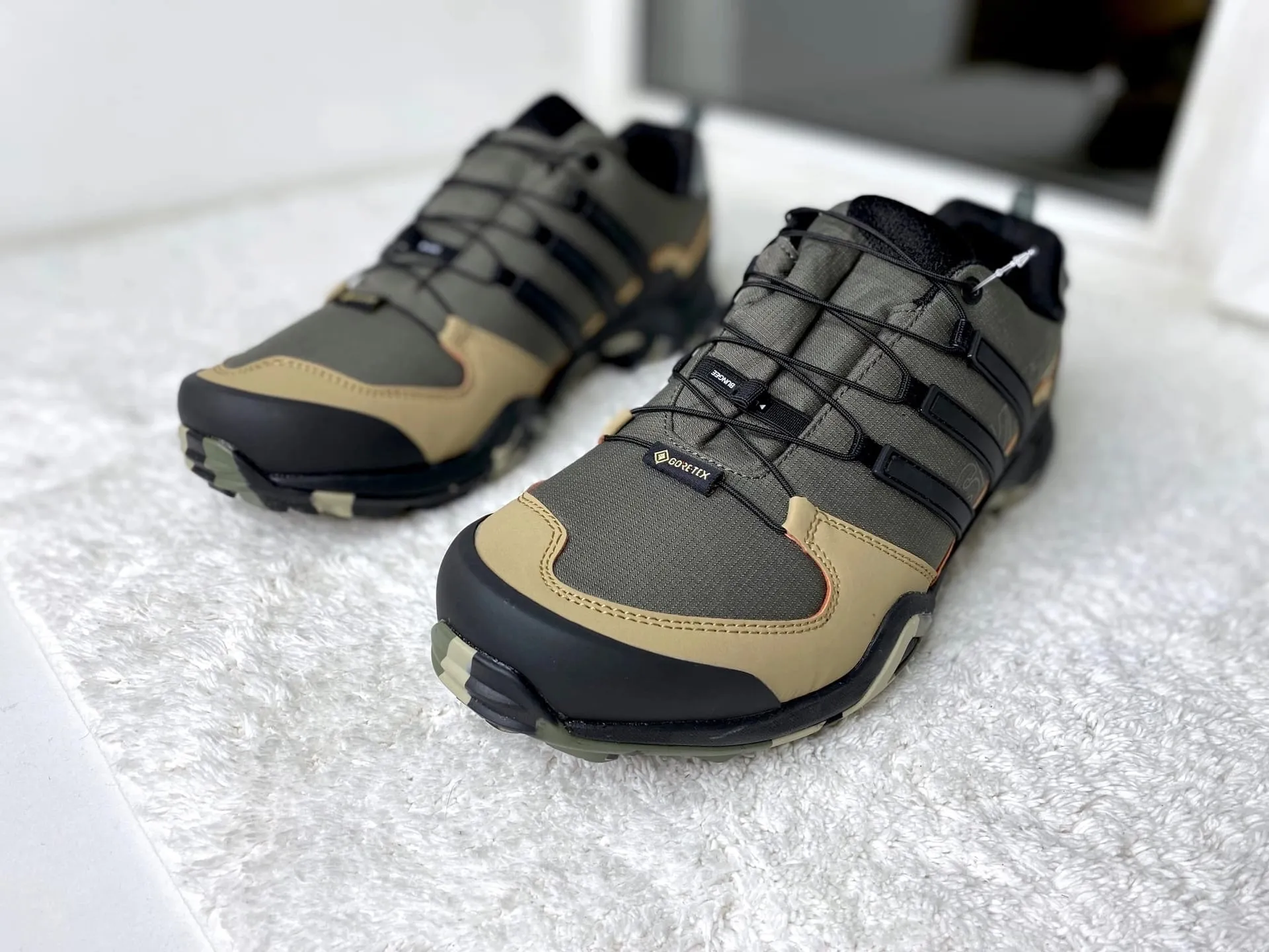 Adidas Terrex Swift бежевые