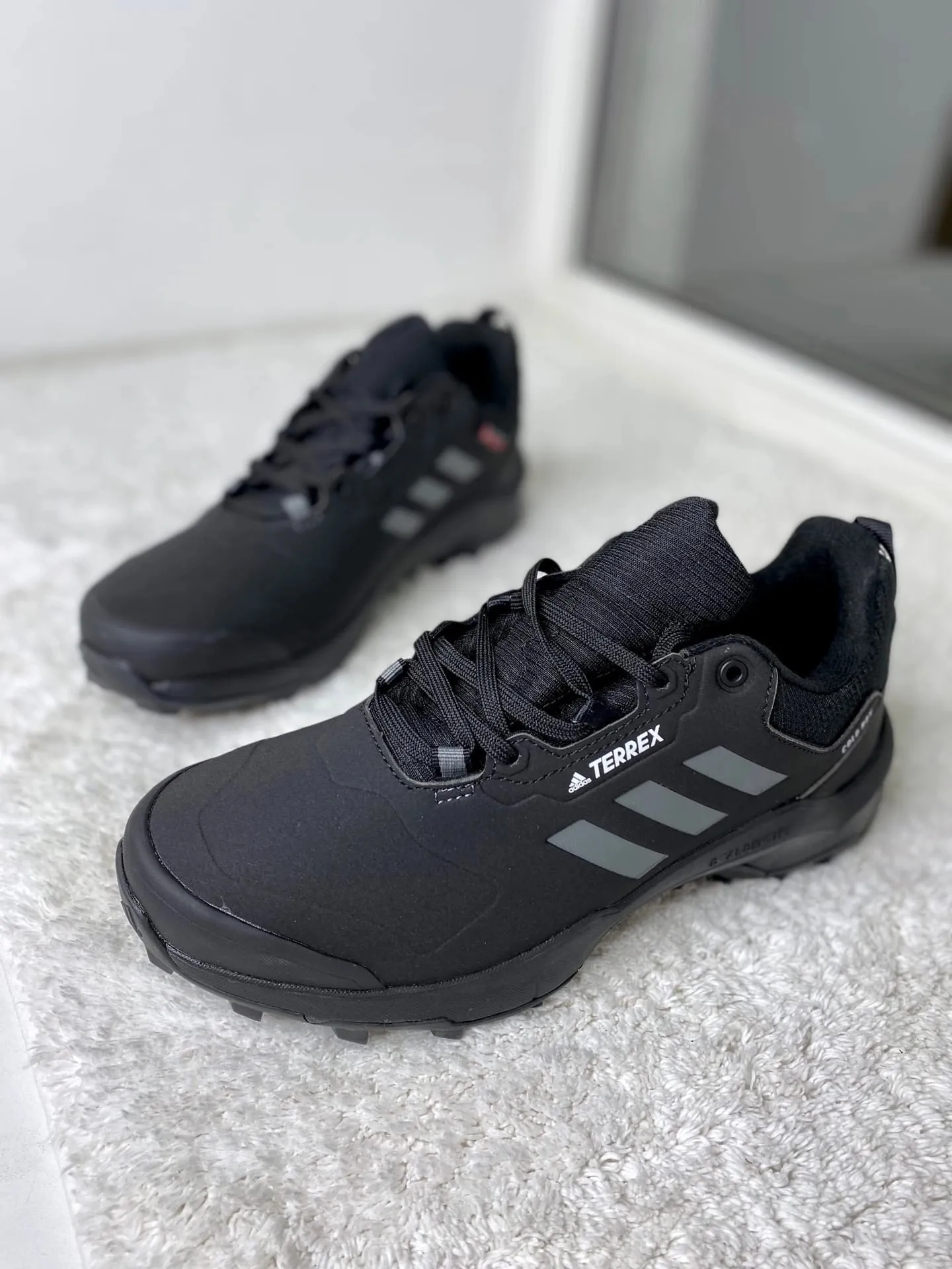 Adidas Terrex AX4 Beta черные
