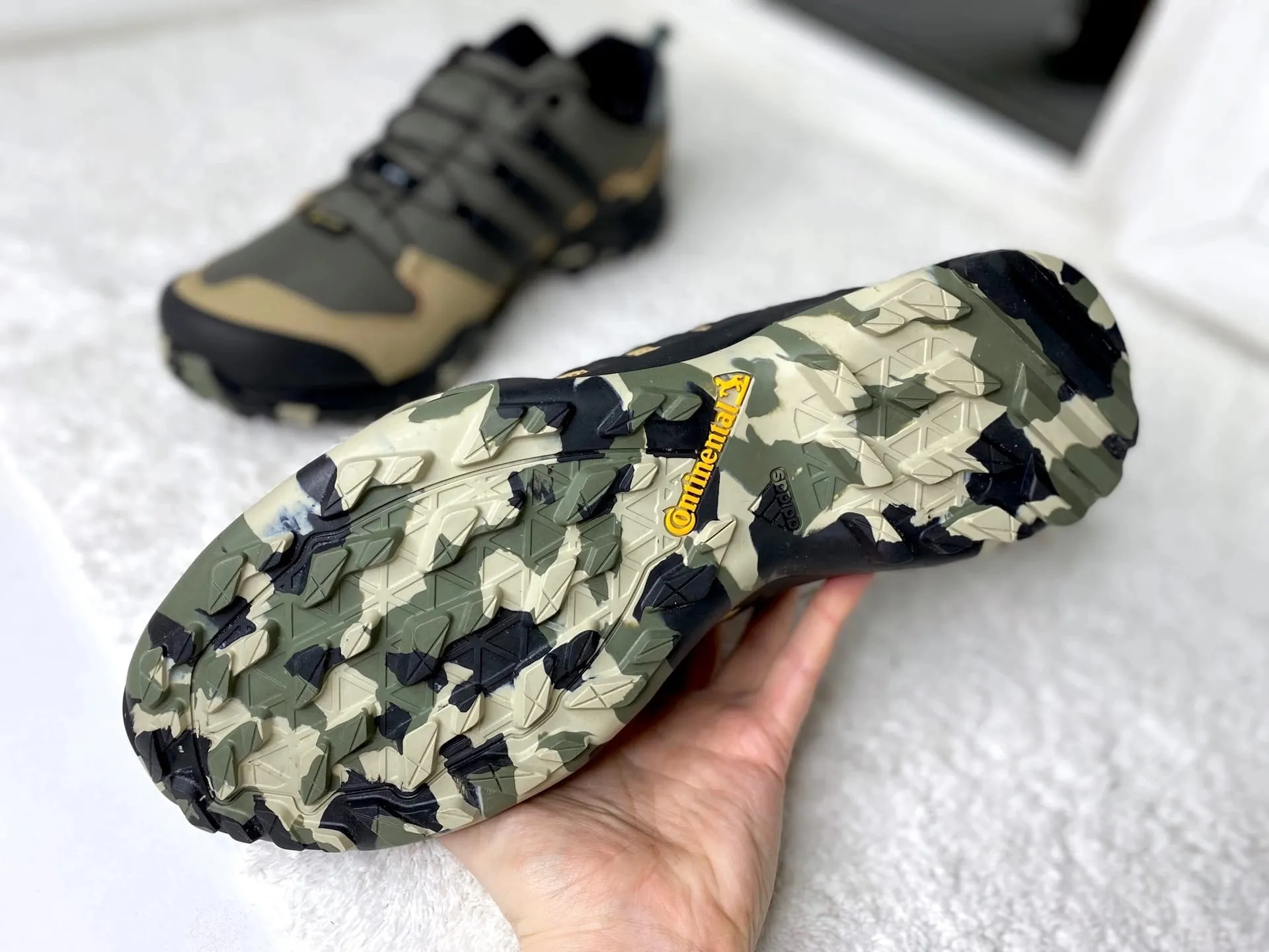 Adidas Terrex Swift бежевые