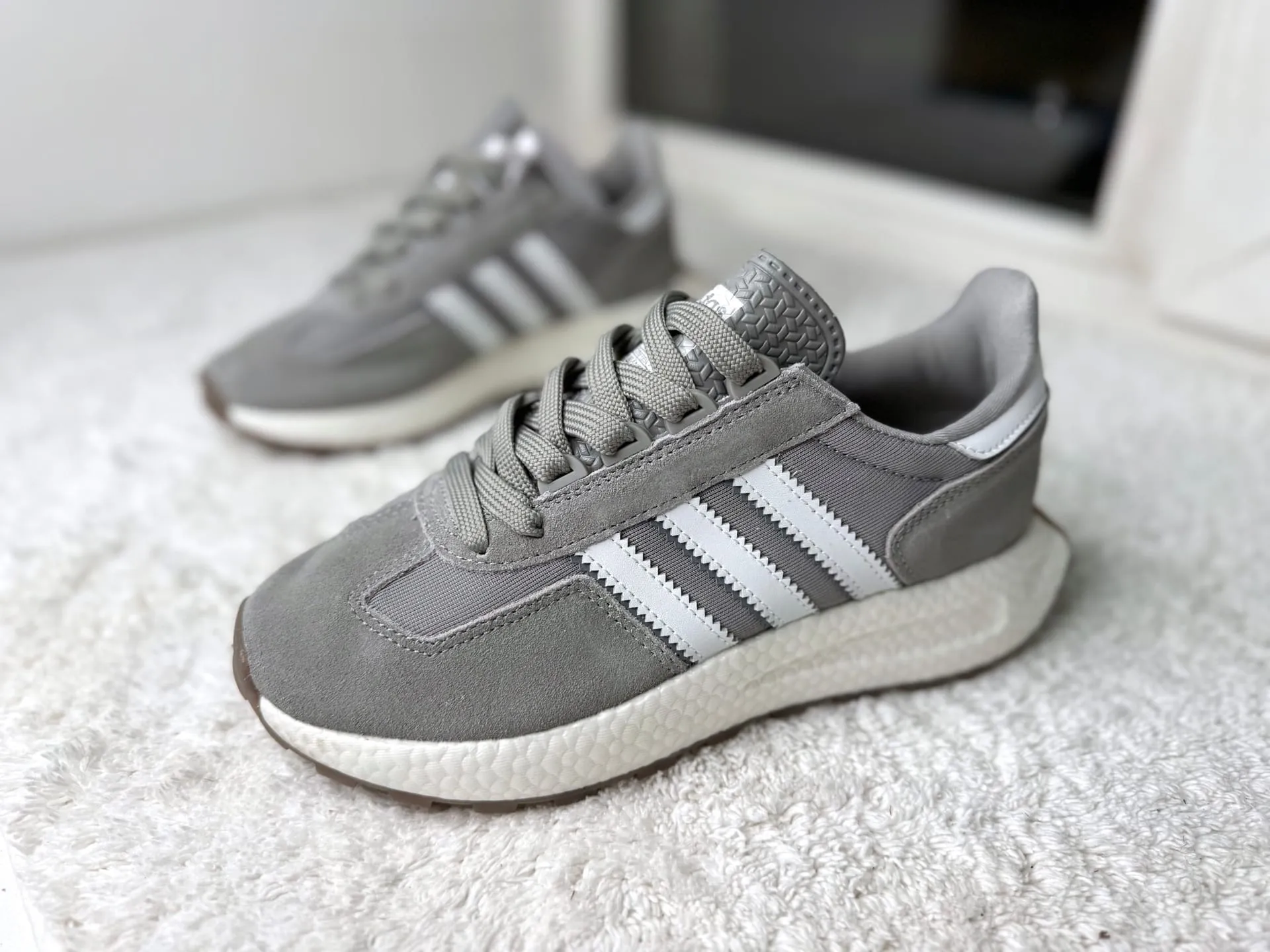 Adidas Retropy E5 серые Adidas Retropy E5 серые