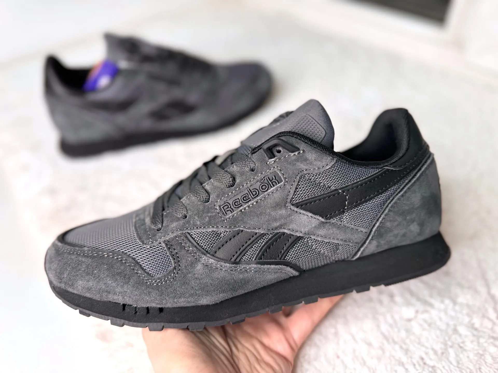 Reebok Classic серые