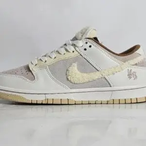 Кеды Nike Dunk Low Rabbit