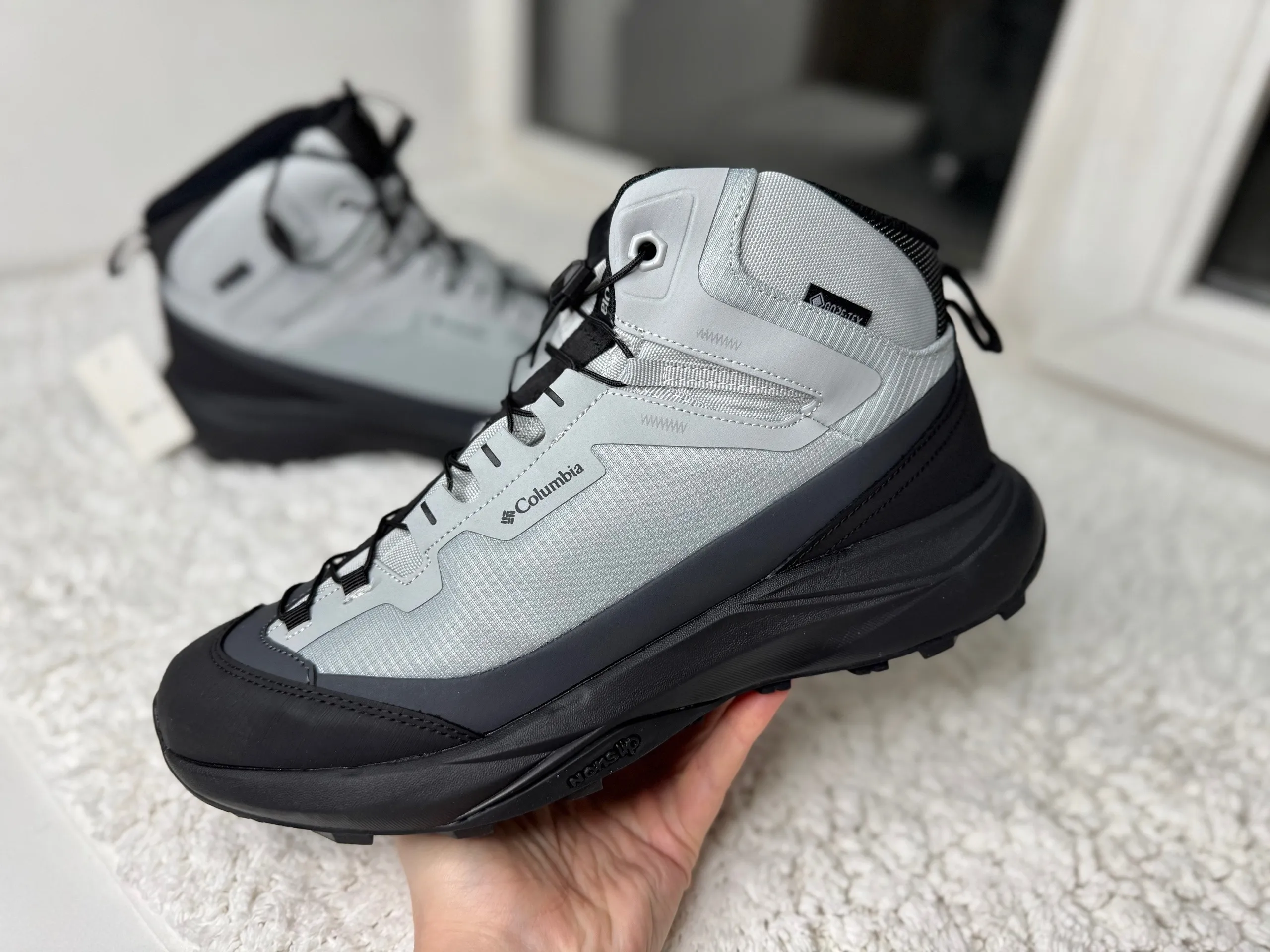 Columbia Thermo серые зимние