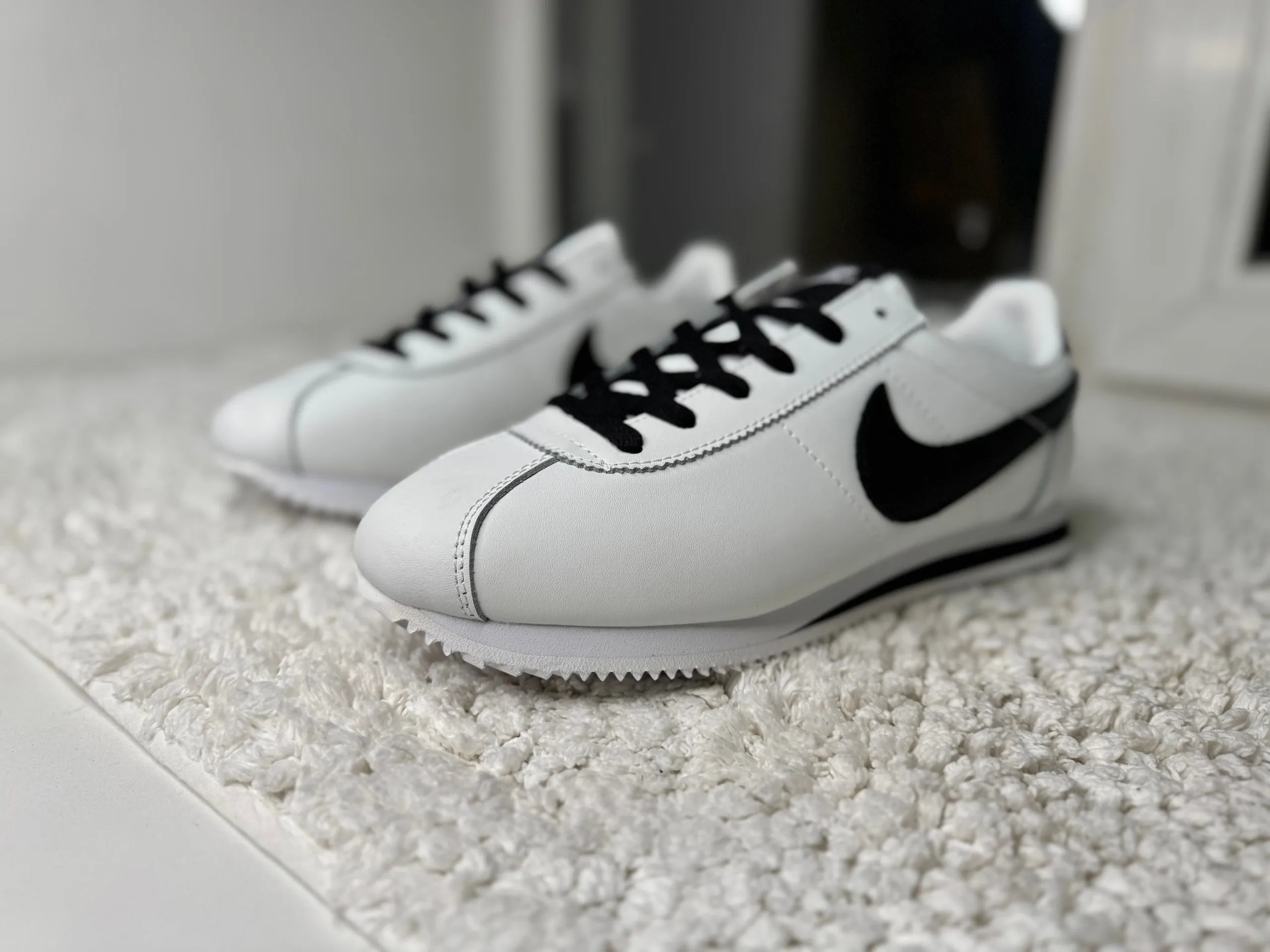 Nike Cortez белые