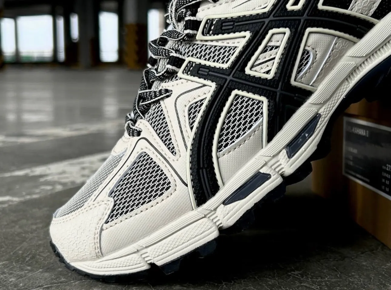 Asics Gel Kahana 8 бежевые