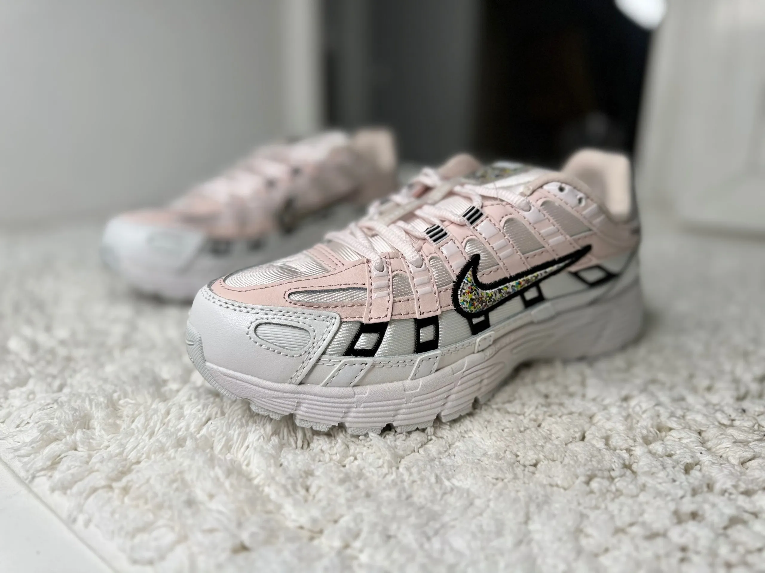 Nike P-6000 нежно-розовые